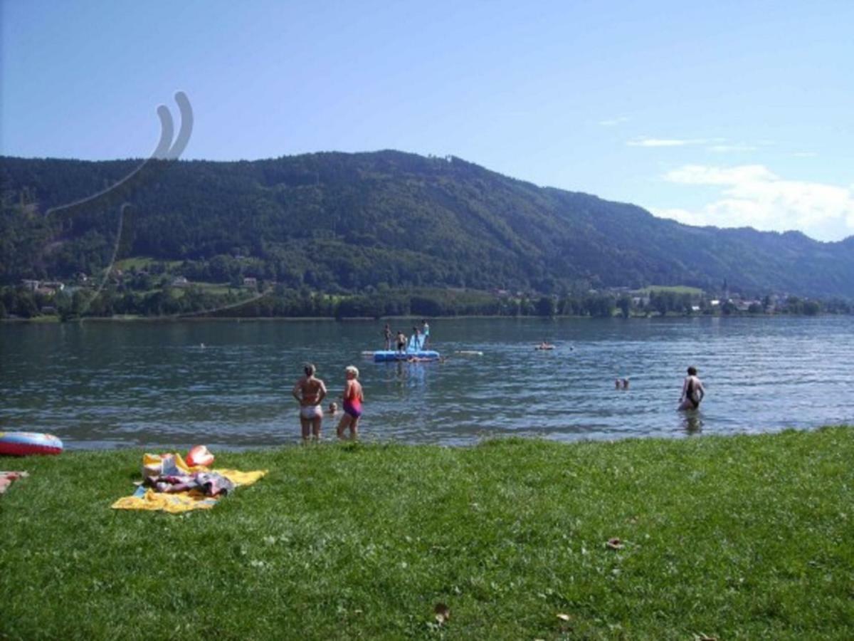 Fruehstueckspension Blasge ボーデンスドルフ エクステリア 写真